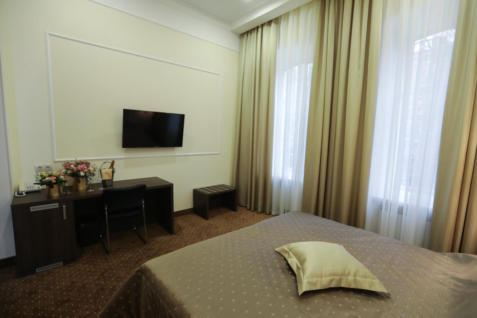 Inn Donald Odesa